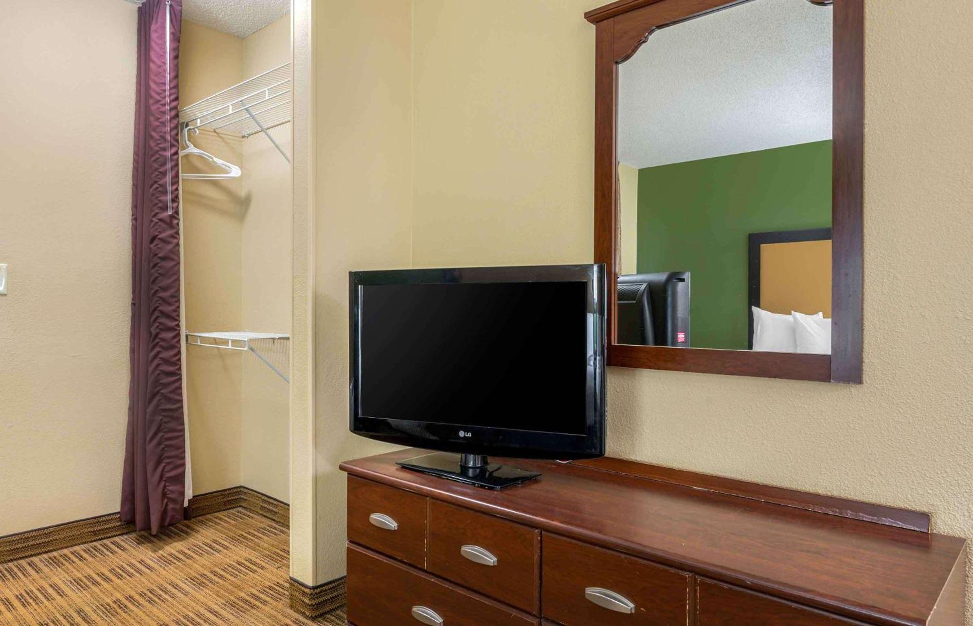 Extended America - - Mishawaka - North 2*