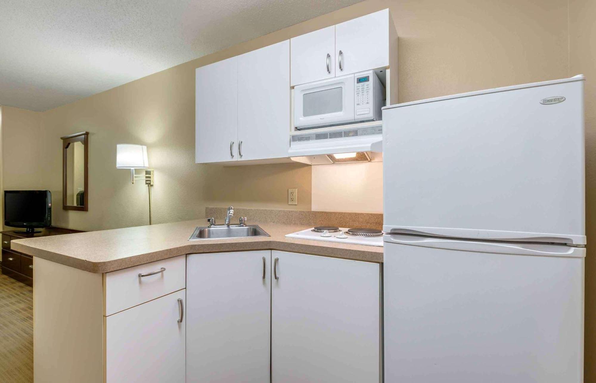 Extended America - - Mishawaka - North Hotel South Bend